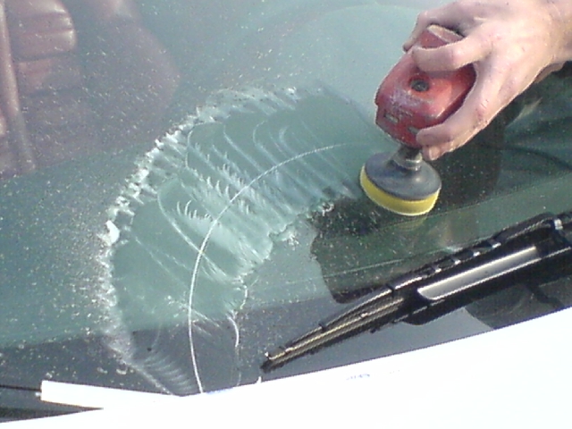 Get rid of scratches on car glass