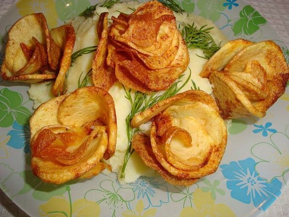 Картофельные розы