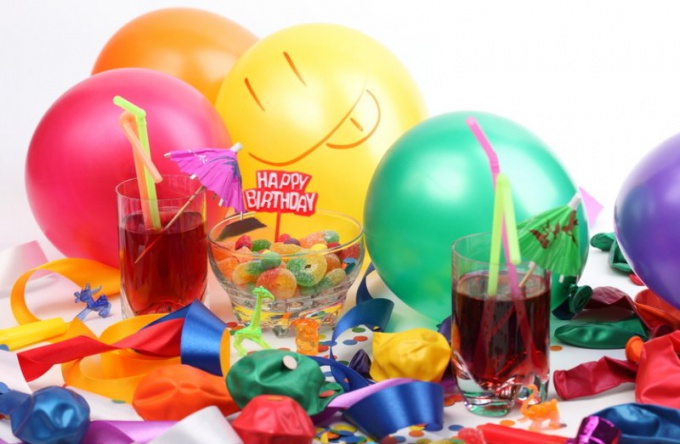 How to entertain guests at the birthday party