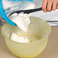 Как приготовить сырные оладьи