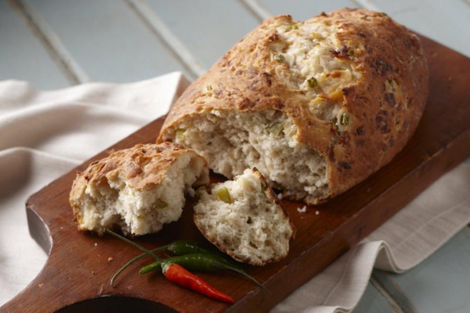 Как испечь хлеб с болгарским перцем