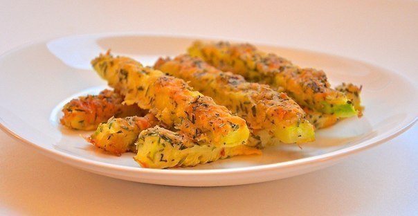 Baked breaded zucchini