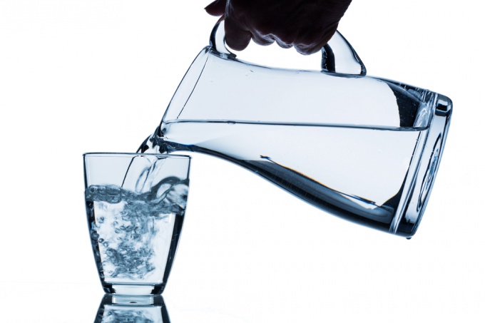 Признаки того, что вы пьете недостаточно воды