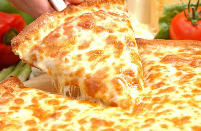 Как сделать пиццу с сыром