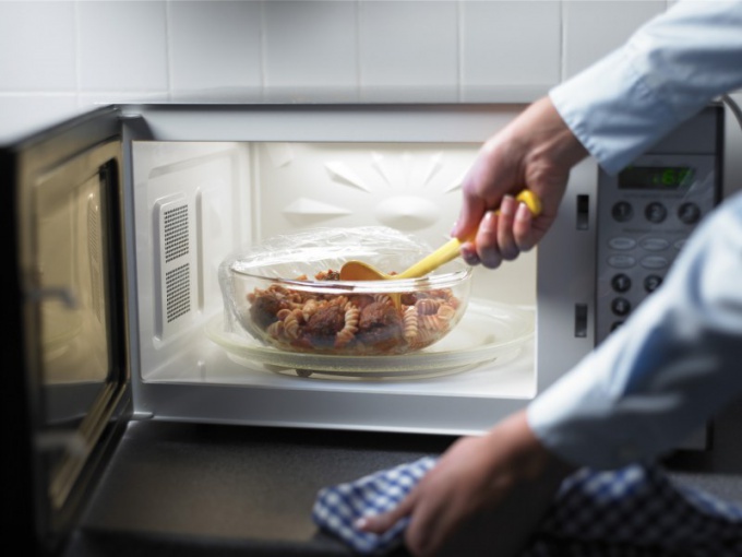 The microwaves have a negative impact on food and the body!