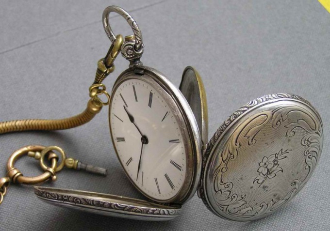 Как продать старинные карманные часы