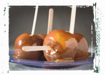 How to make caramel apples at home? 