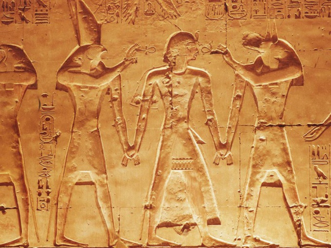 Как выглядят древнеегипетские боги