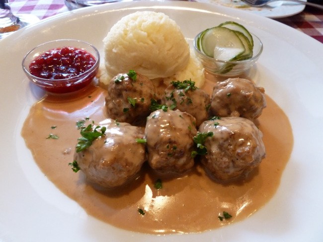 How to make meatballs Swedish