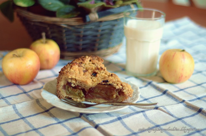 Как испечь голландский яблочный пирог