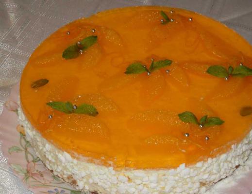 Творожно-апельсиновый торт без выпечки