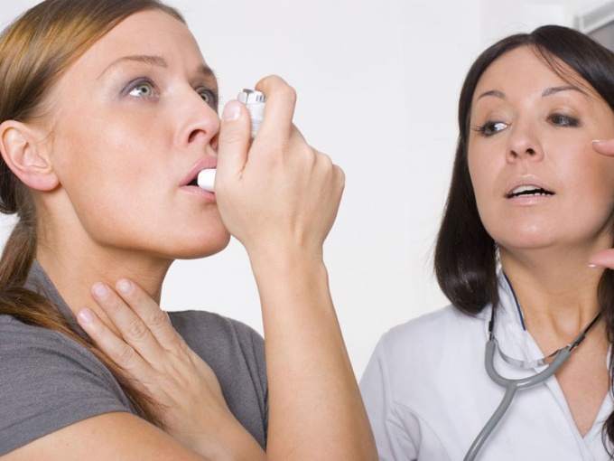 What climate is recommended to patients with asthma