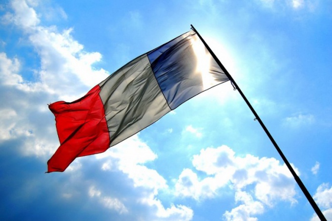 Какие нужны документы на получение визы во Францию