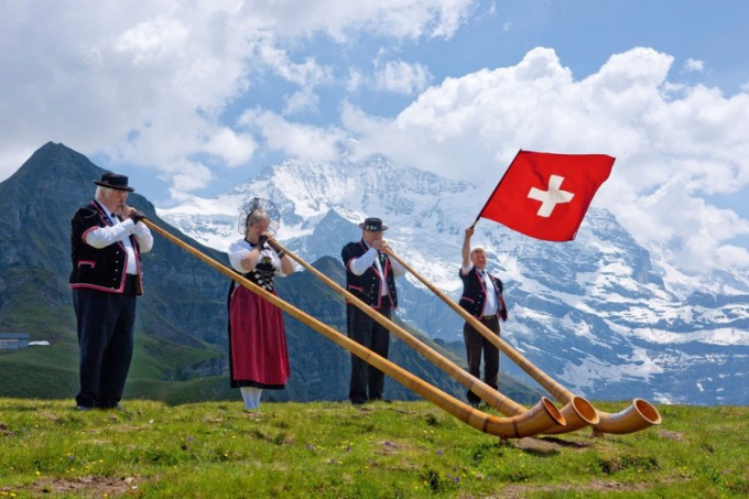 Какие документы нужны для визы в Швейцарию