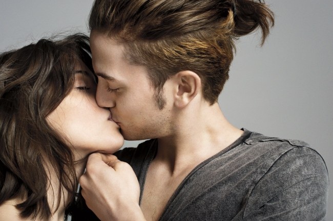 Как научиться идеально целоваться