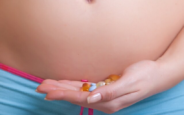What vitamins mandatory during pregnancy