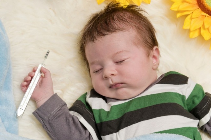 Как можно измерить температуру у младенца