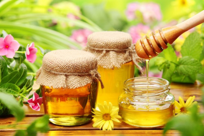 Какой мед помогает от простуды