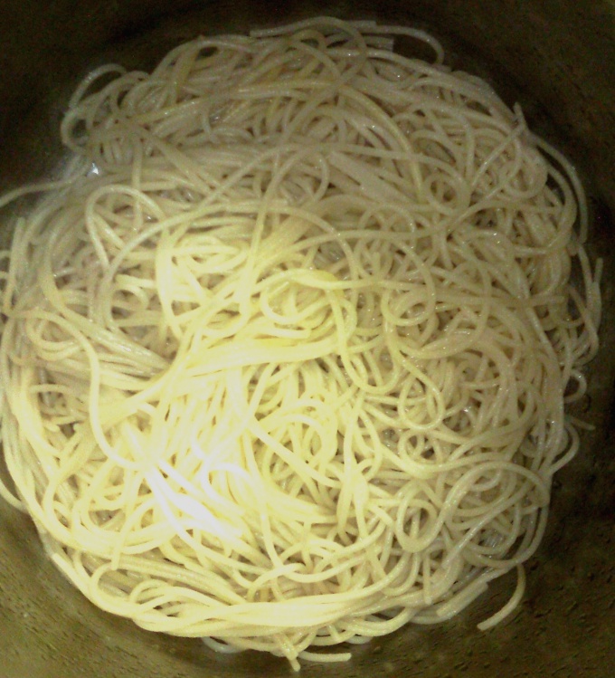 Сваренные спагетти