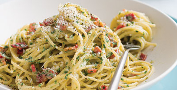 Как готовить спагетти карбонара: простой рецепт