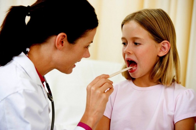 Observation of the tongue gives the doctor additional information about the patient's condition
