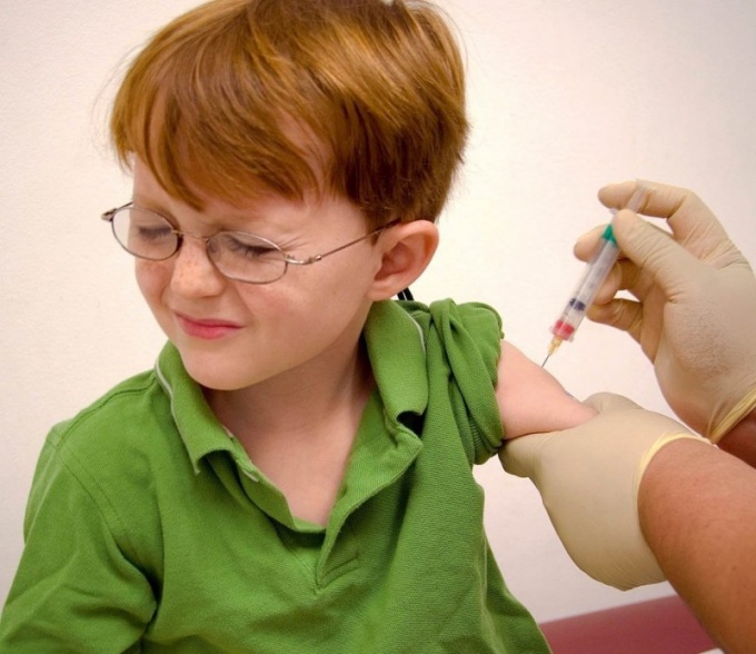 Шишка после прививки у ребенка - что делать? 