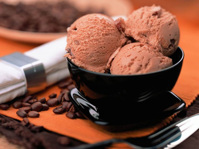 Как приготовить итальянское шоколадное мороженое
