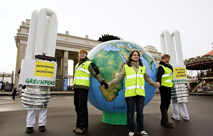 Чем занимается GreenPeace 