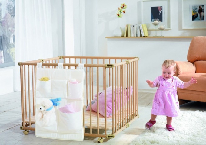Как организовать место для новорожденного в однокомнатной квартире
