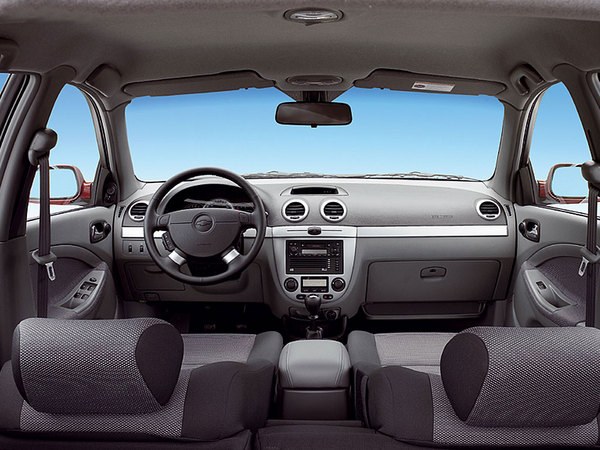 Chevrolet Lacetti Interior