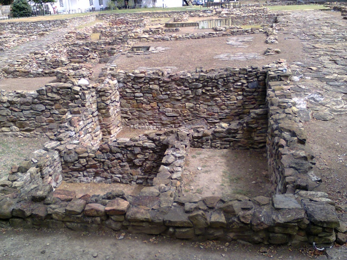 In Anapa you can see the excavations of the ancient Greek city of Gorgippia