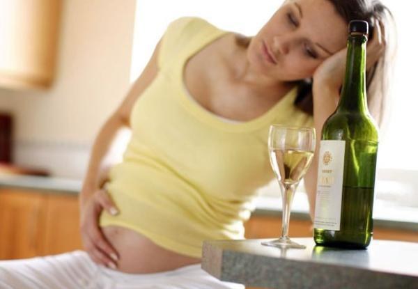 Какое количество алкоголя безопасно при беременности