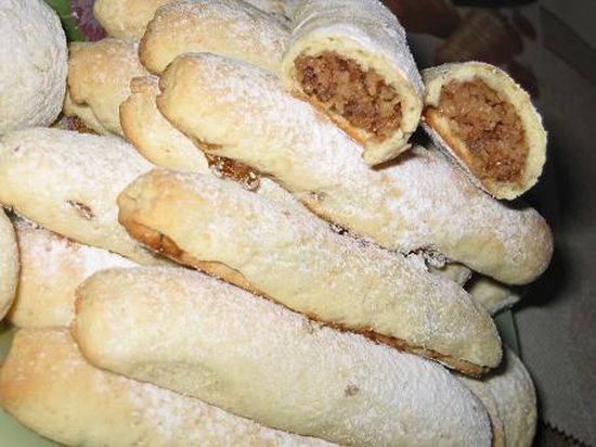 Трубочки с орехами