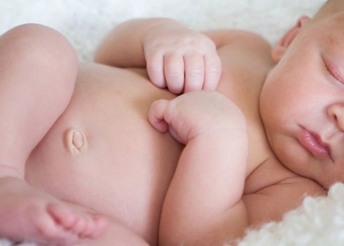 Как правильно ухаживать за пупком новорожденного