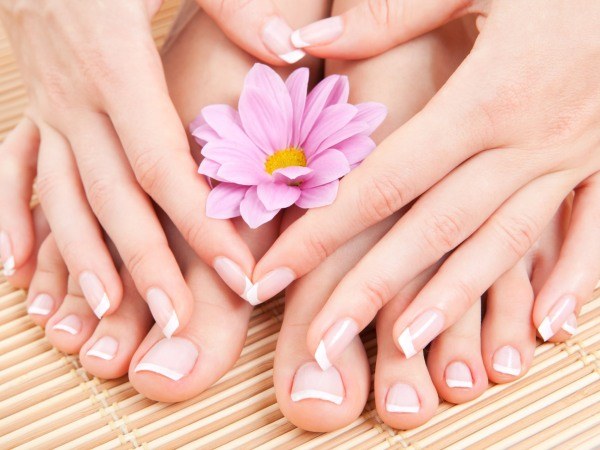 How to whiten yellow nails after nail Polish