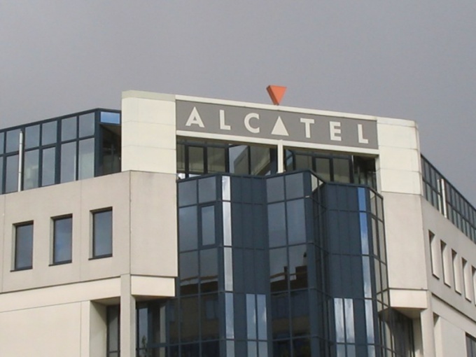 Where and how are the Alcatel phones 