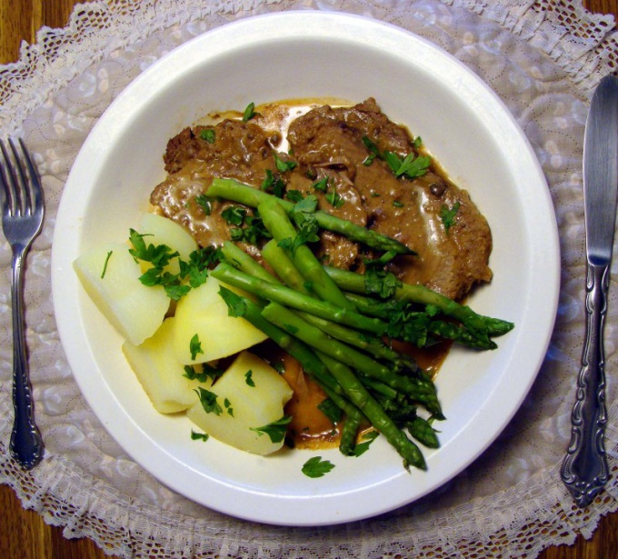 Veal in foil - delicious and juicy dish