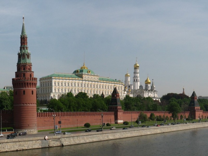 Как строили Кремль