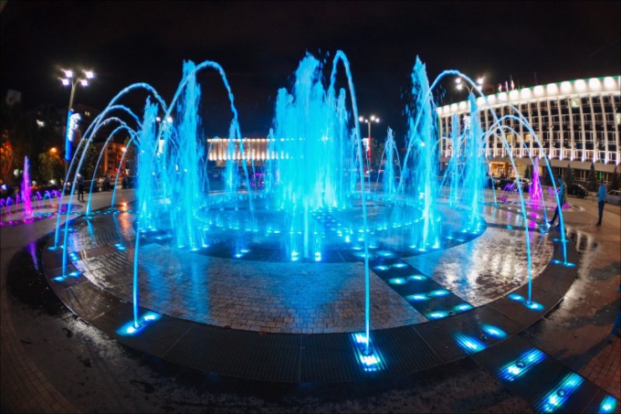 Какие фонтаны есть в Москве