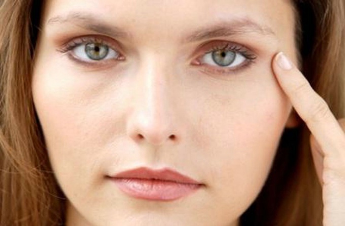 How to get rid of bruises under your eyes effectively