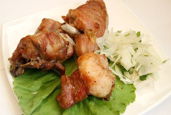 How to cook skewers of rabbit 