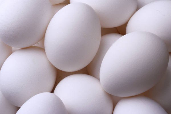 Можно ли приготовить яйцо в микроволновке