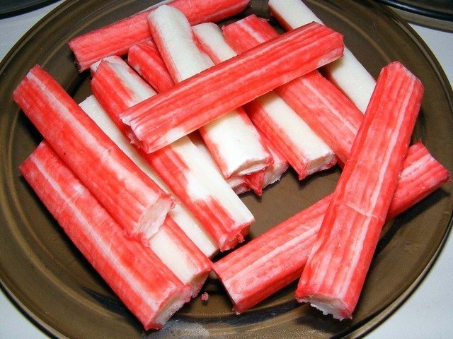 Crab sticks: benefit or harm 