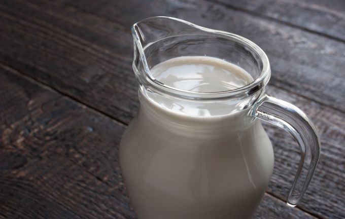 Отличия и характеристики цельного молока