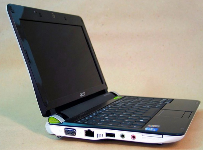 Disassemble Acer Aspire One