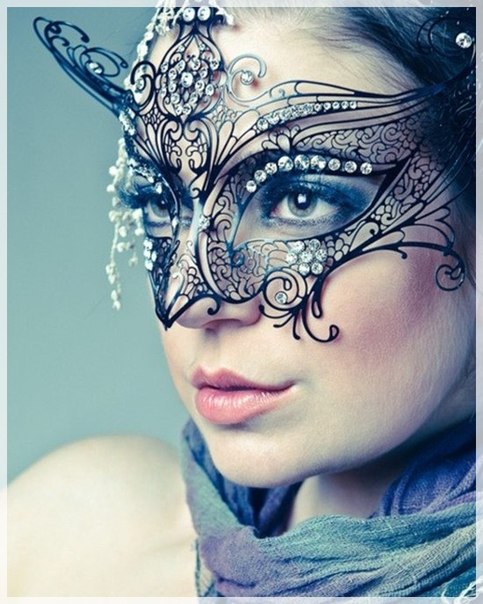 a beautiful half mask with rhinestones