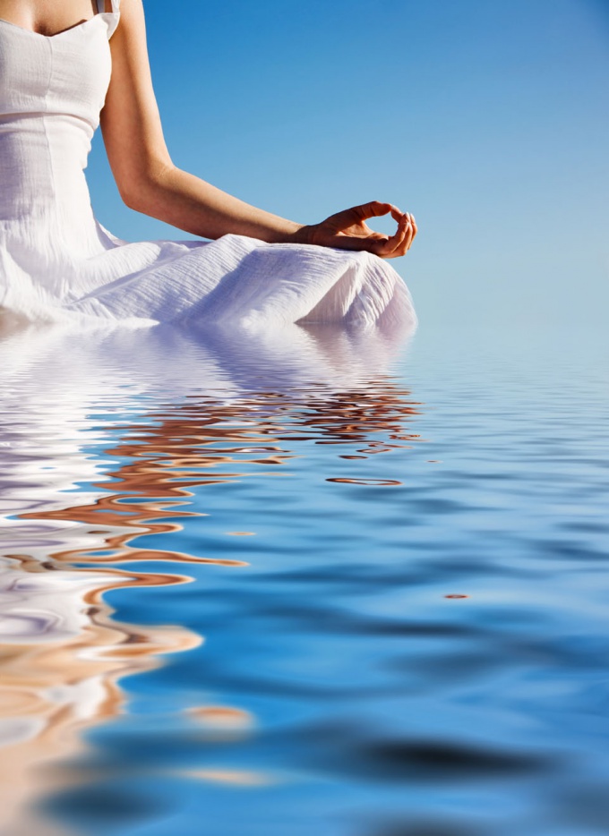 Йога в воде