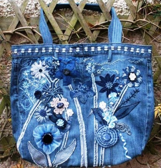 How to decorate a jeans bag with your hands