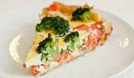 Запеченный лосось с брокколи