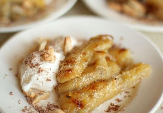 Запеченные бананы - простой и вкусный десерт